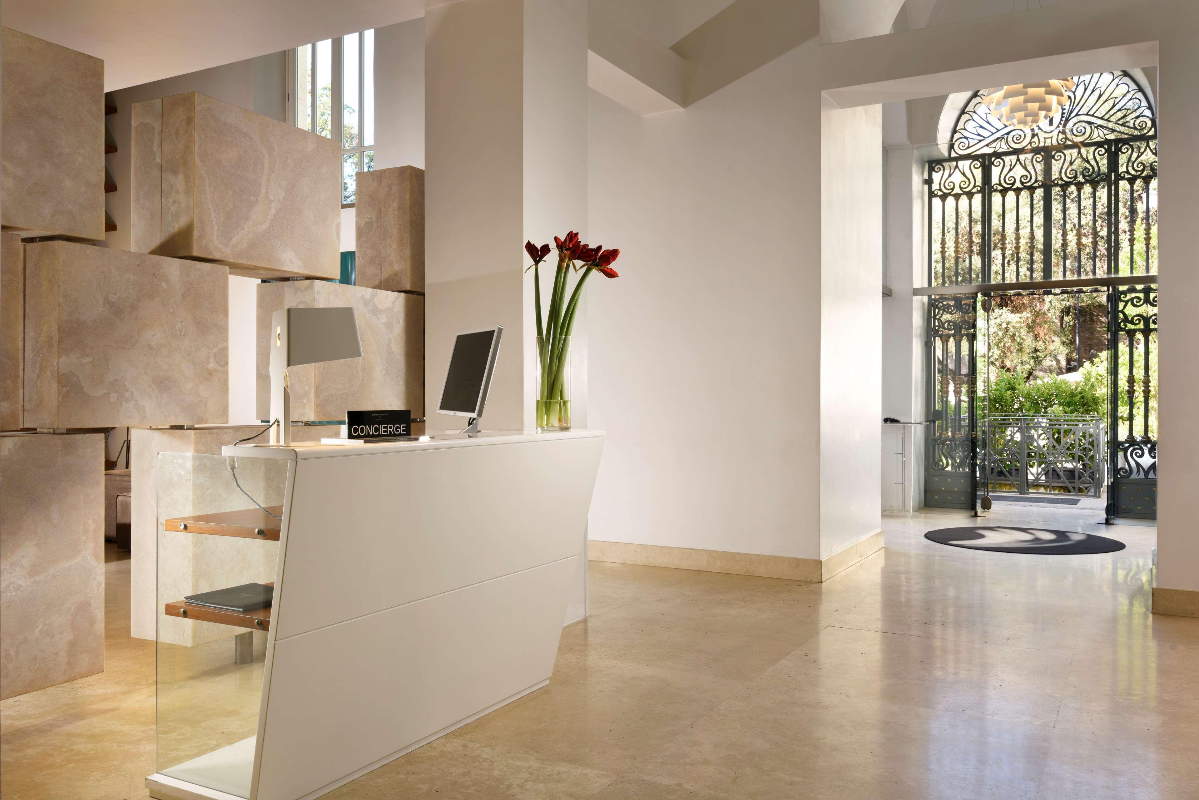 Palazzo Montemartini Rome, A Radisson Collection Hotel Eksteriør bilde The lobby of the hotel