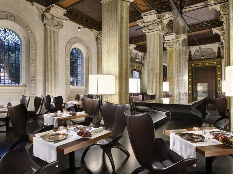 Palazzo Montemartini Rome, A Radisson Collection Hotel Eksteriør bilde The interior of the restaurant